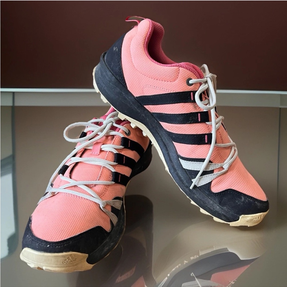 Adidas Women's Trail Rocker Sun Glow Sneakers Size 9